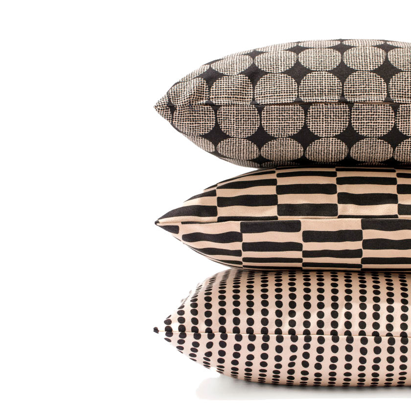 ¡NOVEDAD! funda de cojín pasarela negro